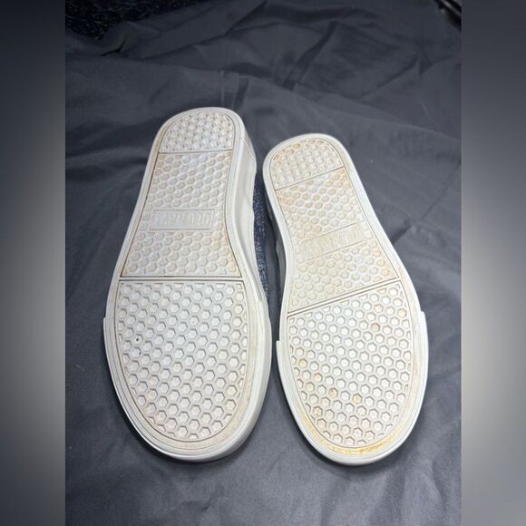 Old Navy Slip On Sneakers In Denim Blue Size 3 EPC - Picture 8 of 8